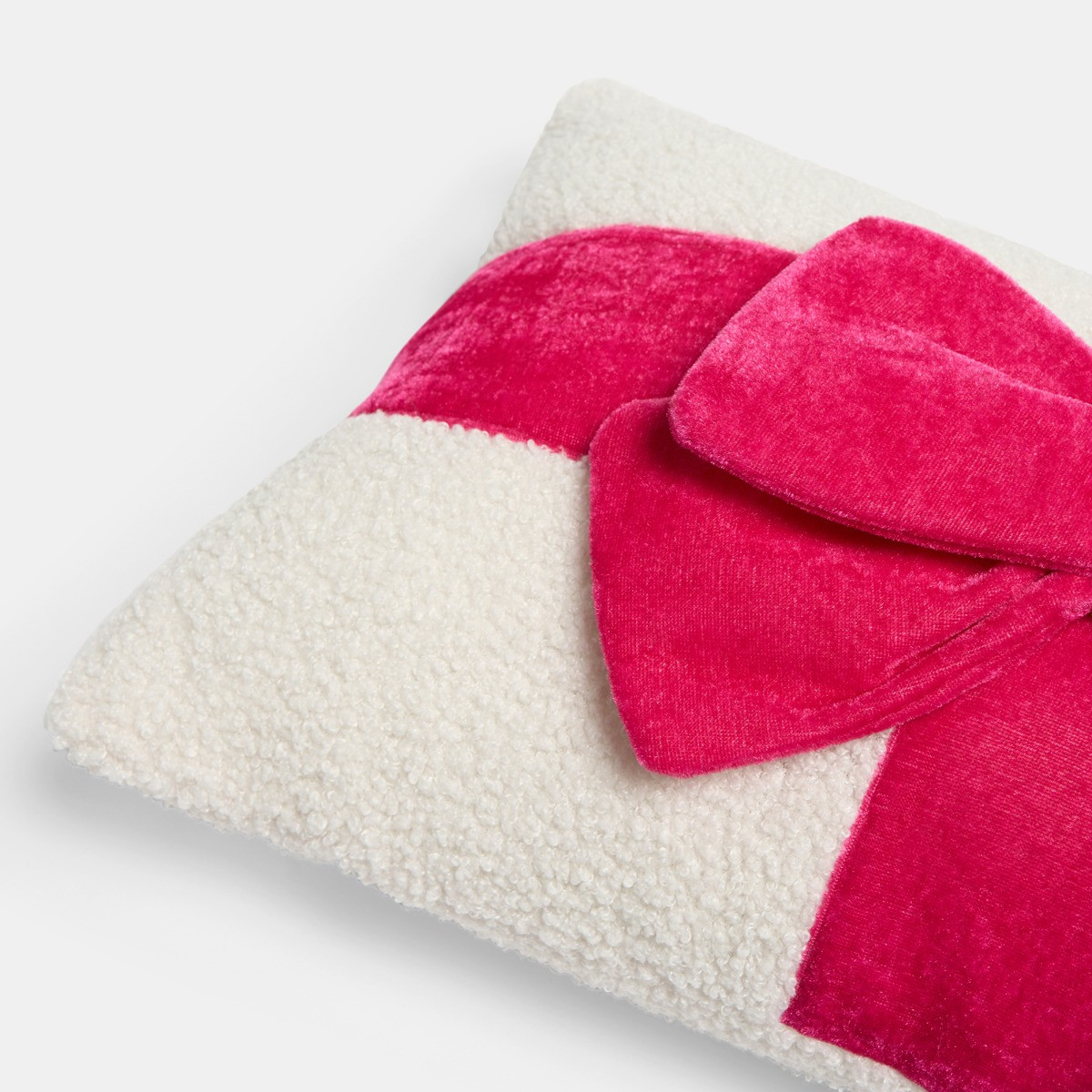 OHS Bow Wrapped Cushion - Hot Pink/Cream>