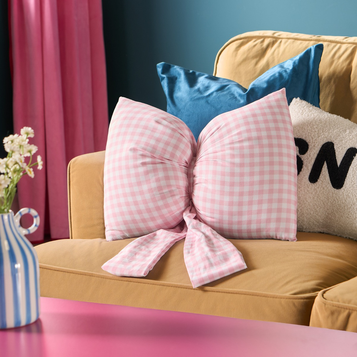 OHS Gingham Print Bow Shaped Cushion - Pink>
