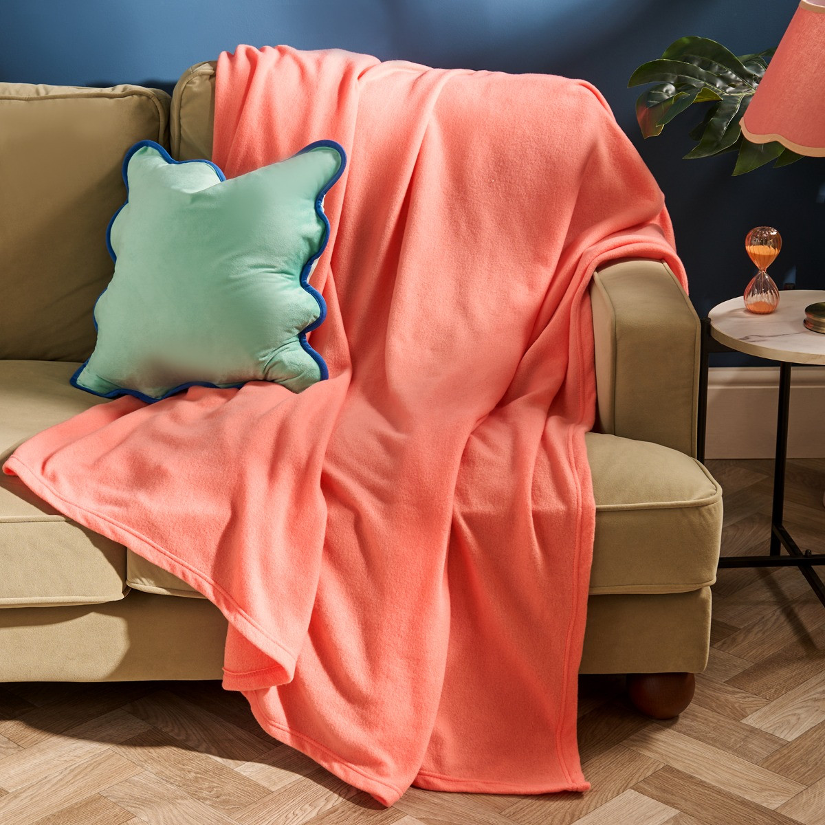 OHS Plain Fleece Throw - Coral>