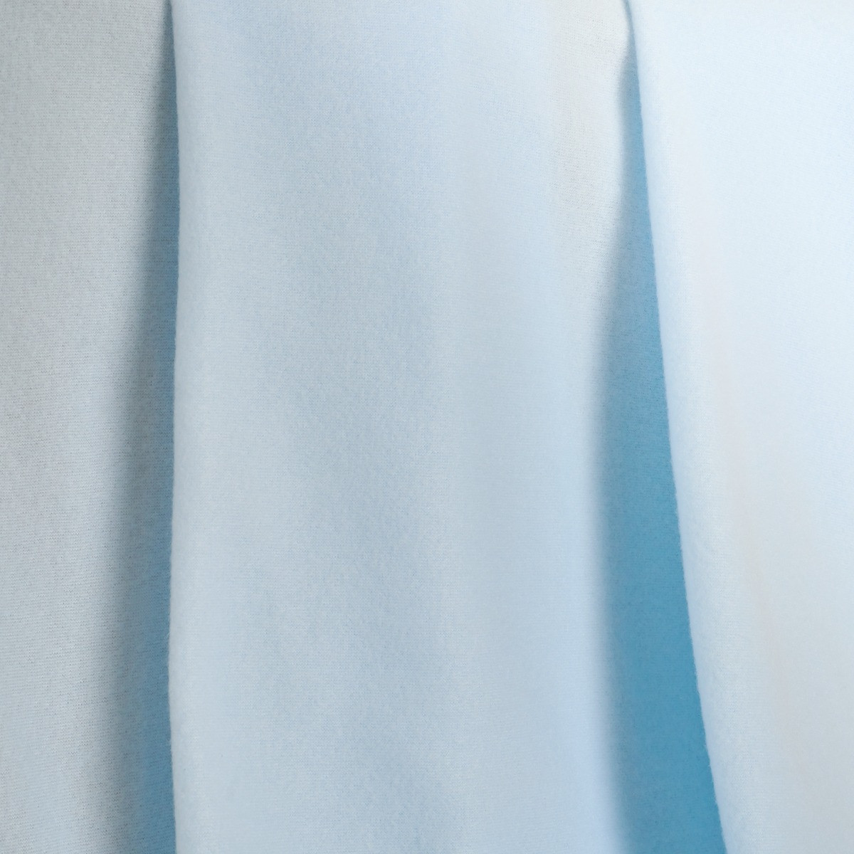 OHS Plain Fleece Throw - Baby Blue>