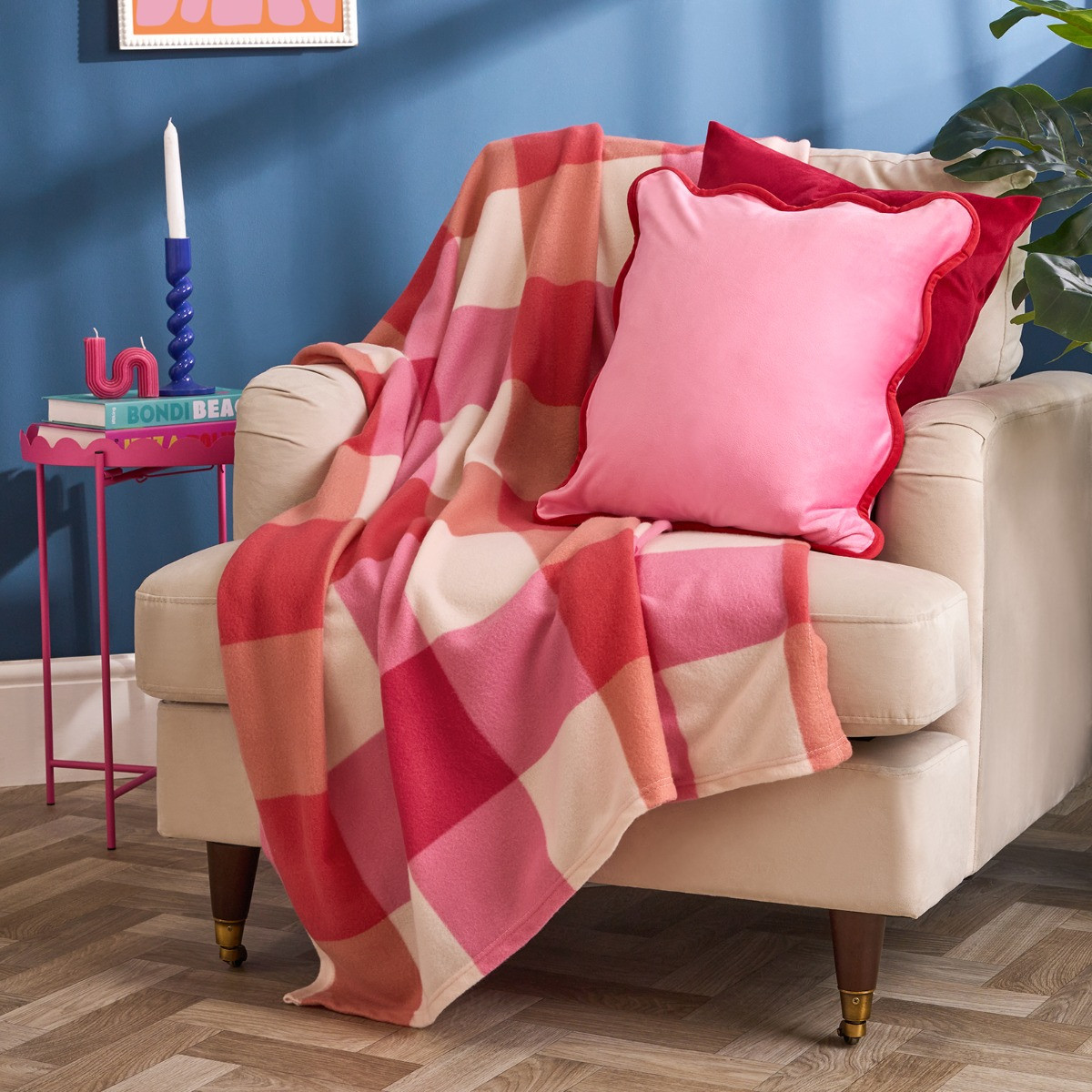 OHS Gingham Print Fleece Throw - Pink/Orange >