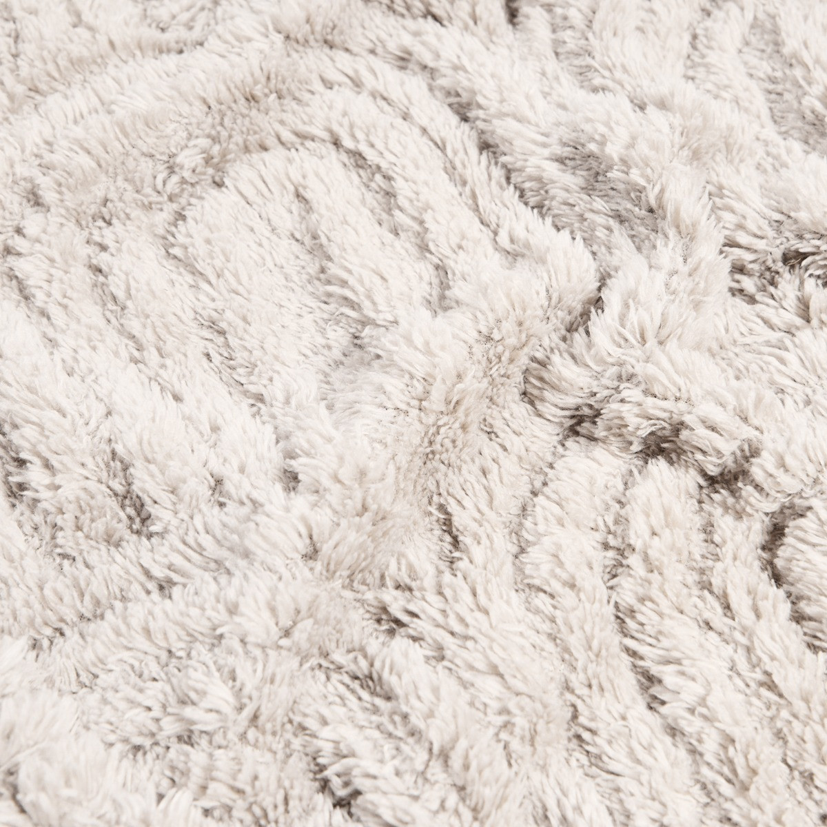 OHS Tufted Arches Teddy Fleece Throw - Stone>