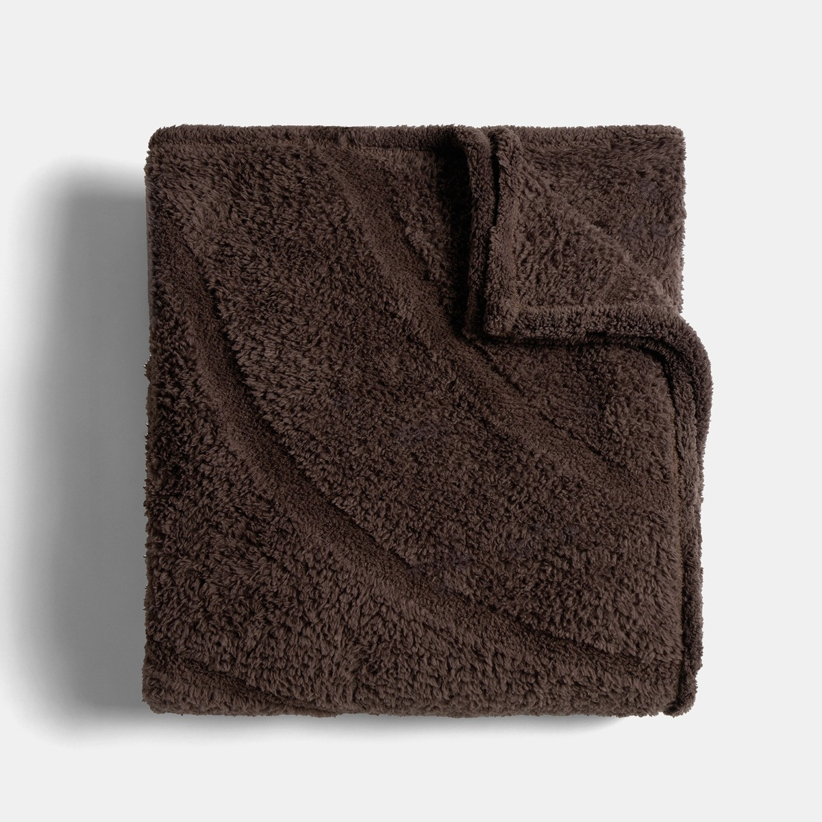 OHS Tufted Contour Teddy Throw - Brown>