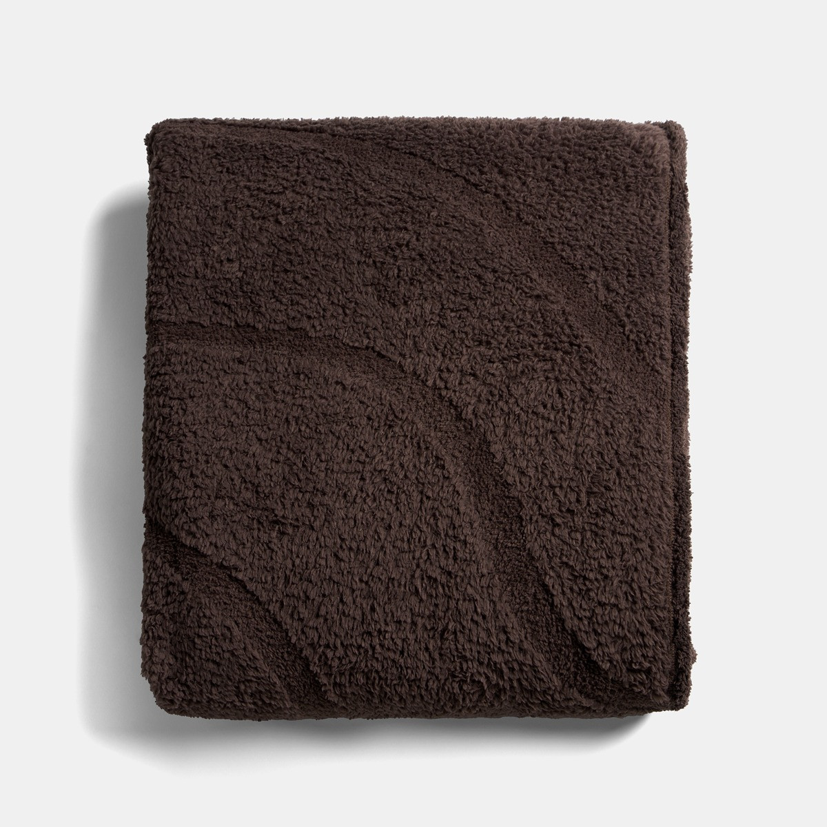 OHS Tufted Contour Teddy Throw - Brown>