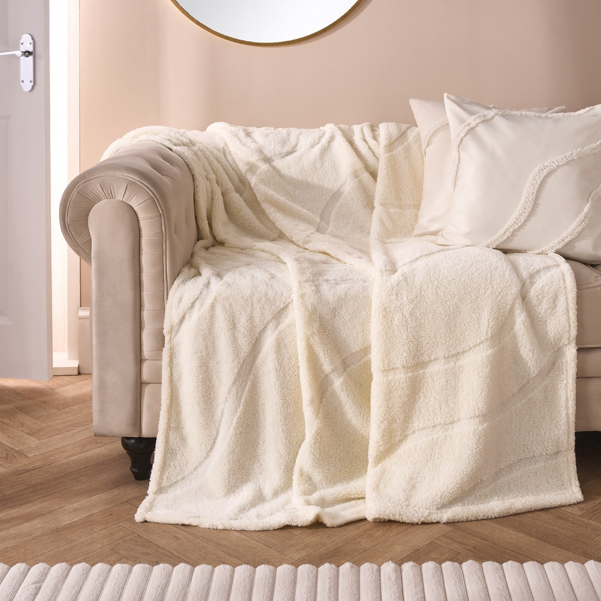 OHS Tufted Contour Teddy Fleece Throw, Ivory - 125 x 150cm>