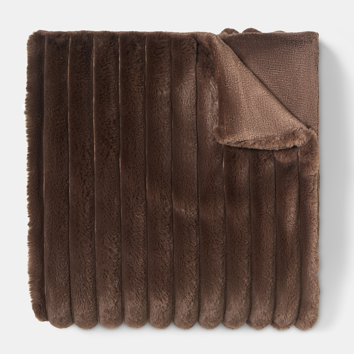 OHS Faux Fur Thick Ribbed Throw, Chocolate - 125 x 150cm>