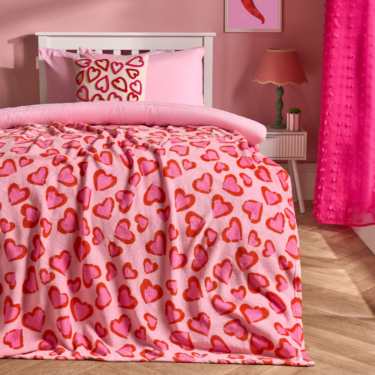 OHS Heart Leopard Print Fleece Throw - Pink/Red>