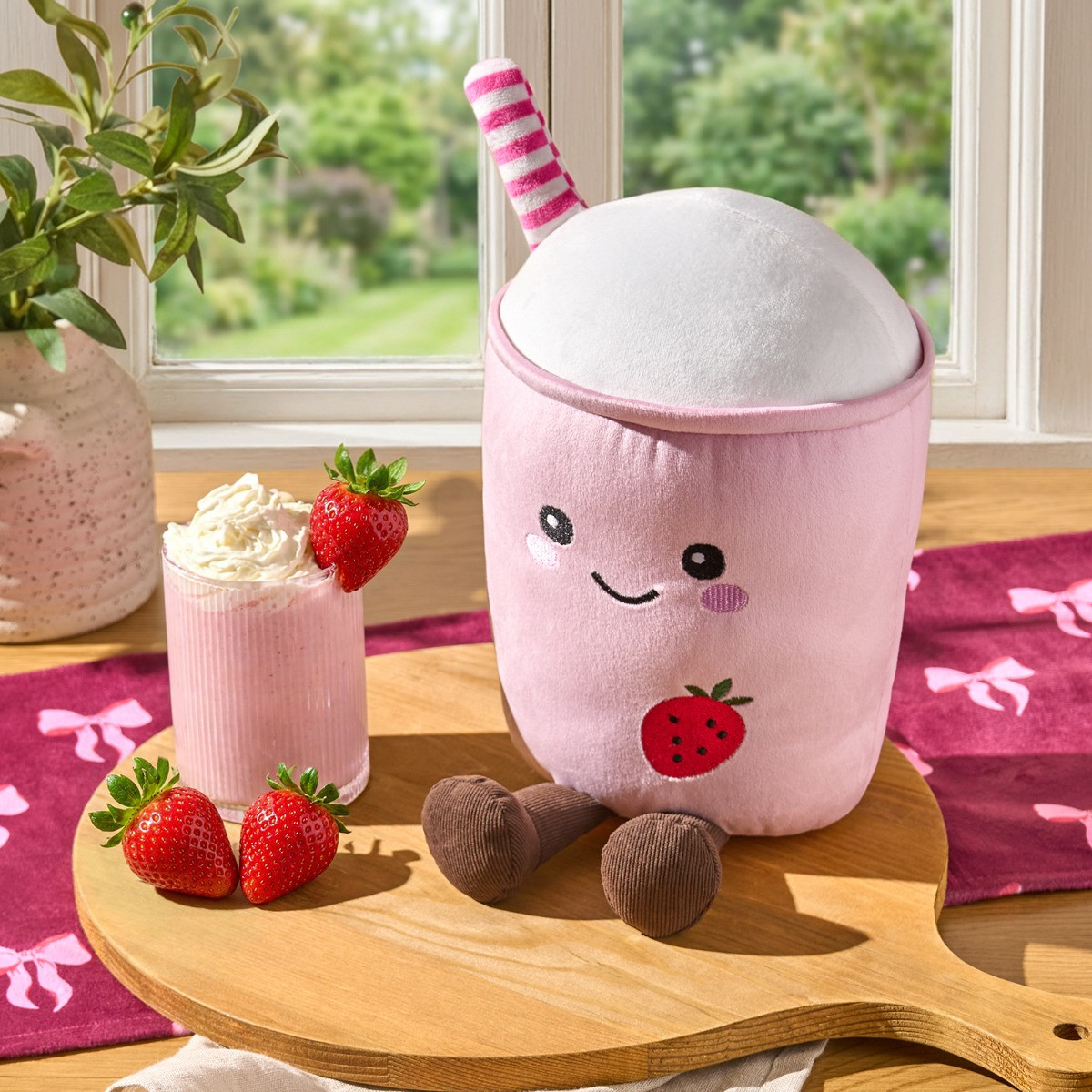 OHS Molly The Milkshake Cushion - Pink>