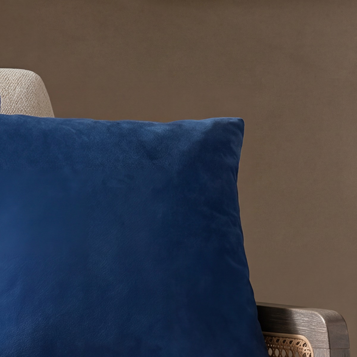 OHS 2 Pack Matte Velvet Cushion Covers, Navy - 45 x 45cm>
