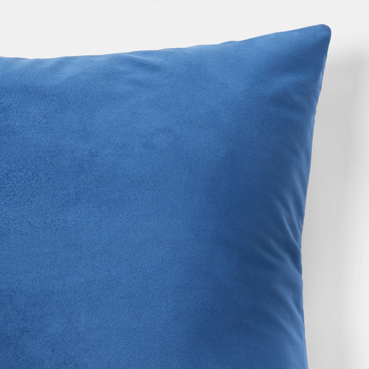 OHS 2 Pack Matte Velvet Cushion Covers, Navy - 45 x 45cm>