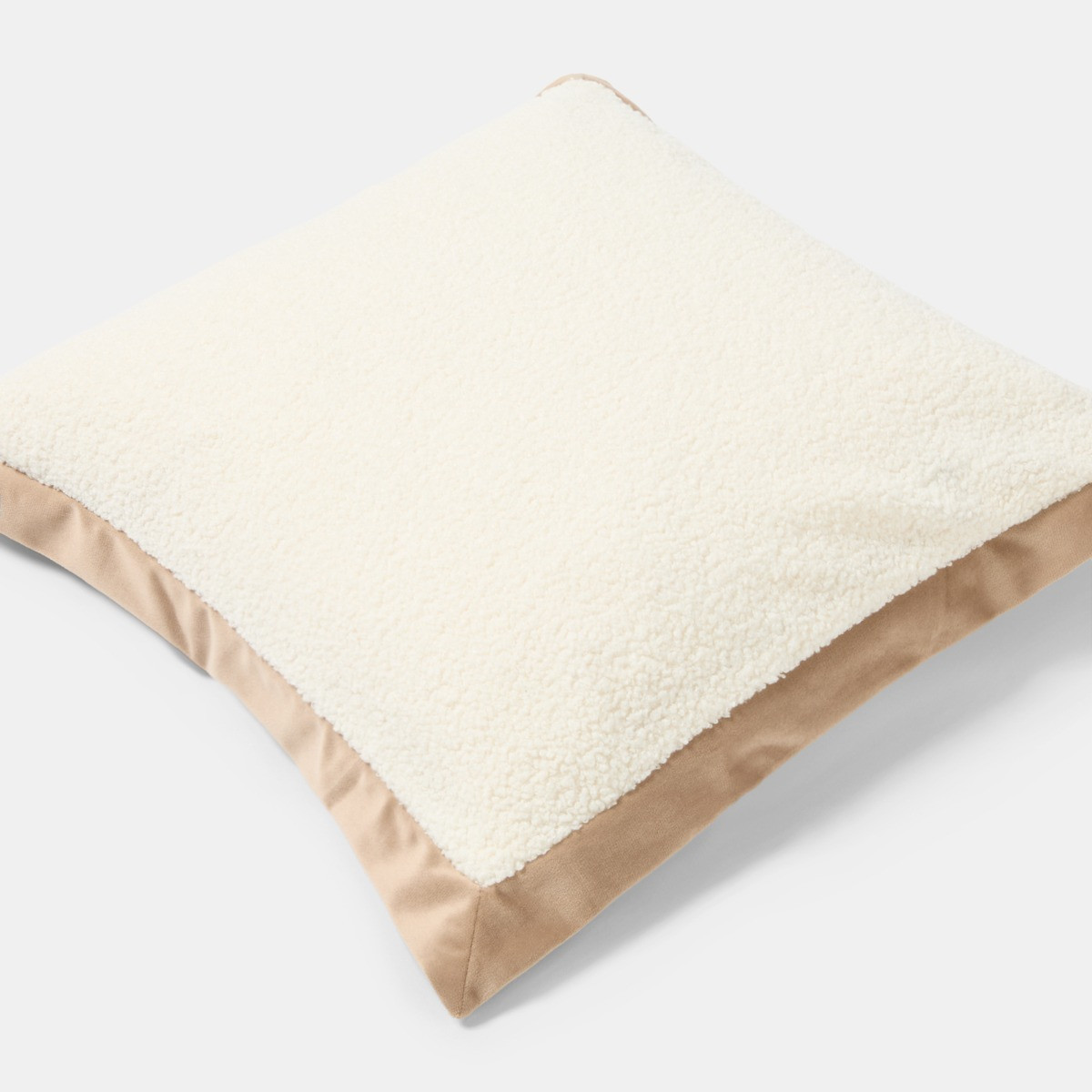 OHS Oxford Edge Boucle Cushion Covers - Natural/Cream>