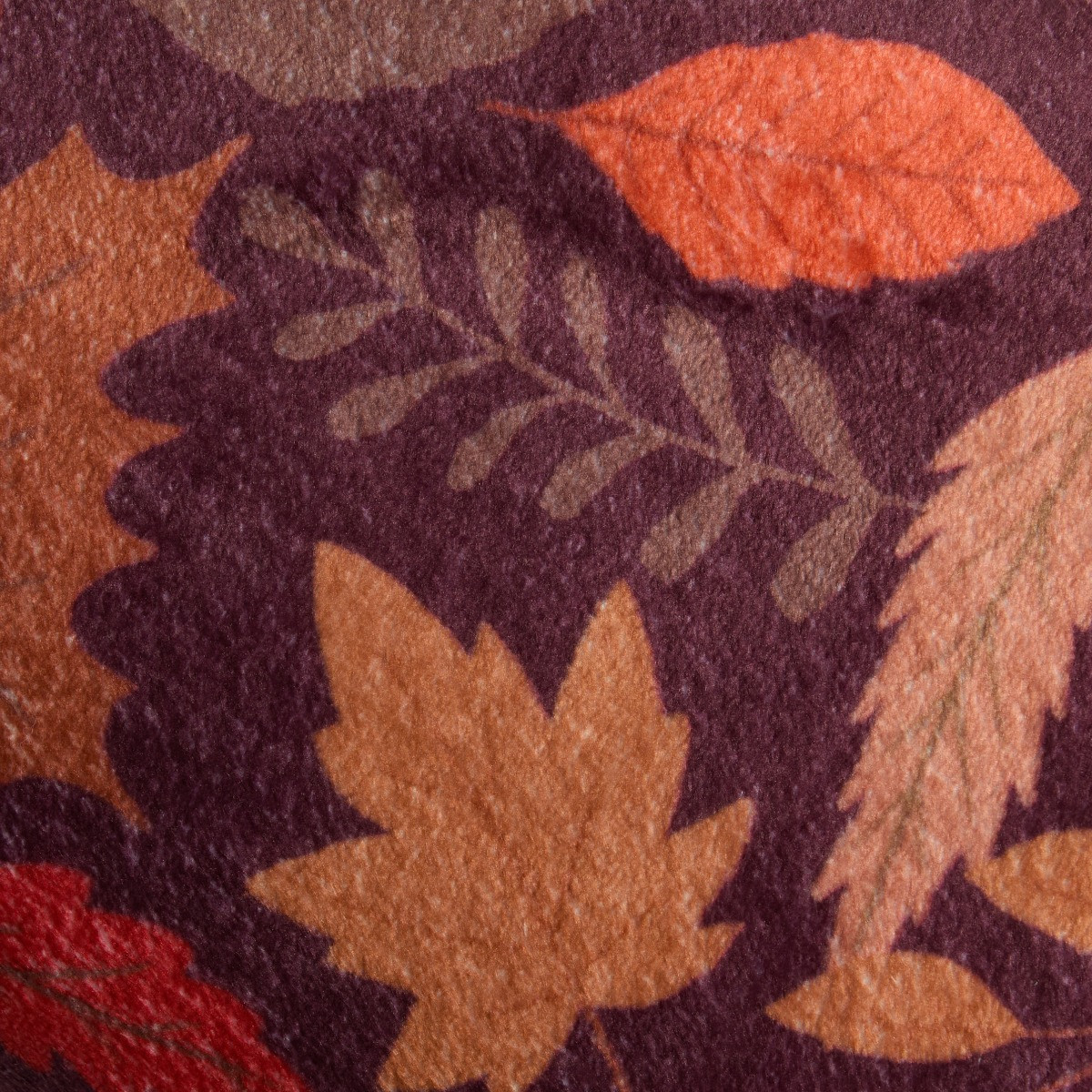 OHS Ultra Soft Autumn Print Throw - Burgundy>