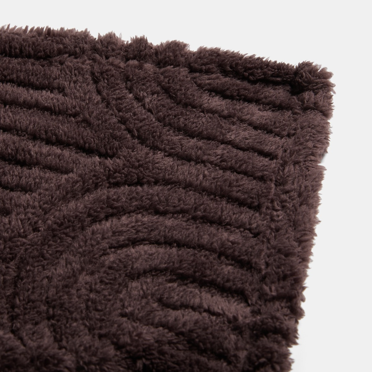 OHS Tufted Arches Teddy Fleece Throw - Coffee>