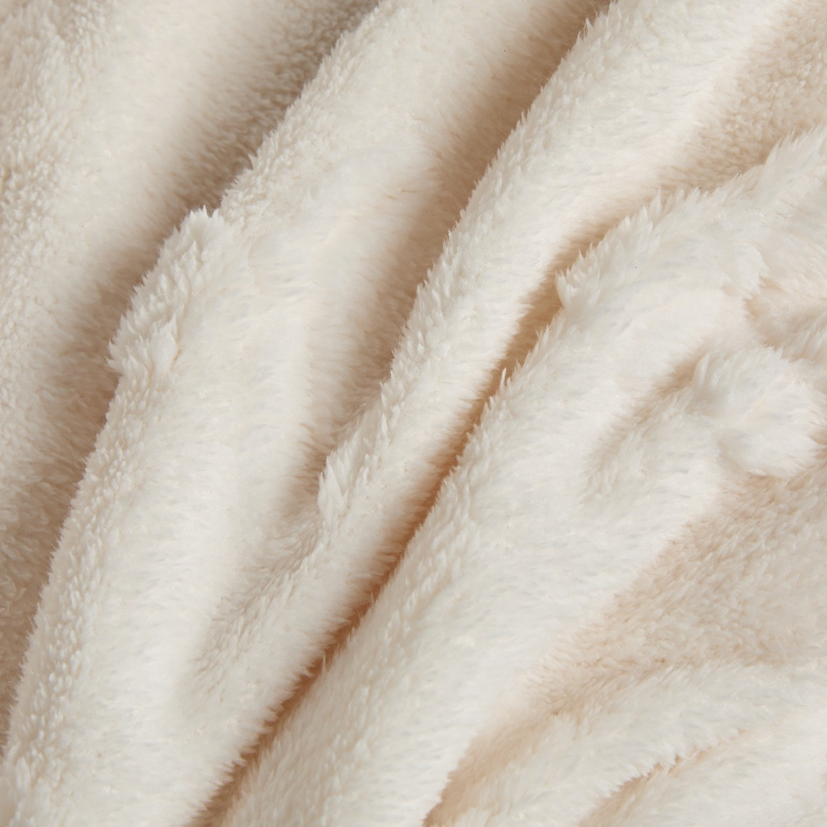 OHS Tufted Bow Teddy Fleece Throw - Ivory>