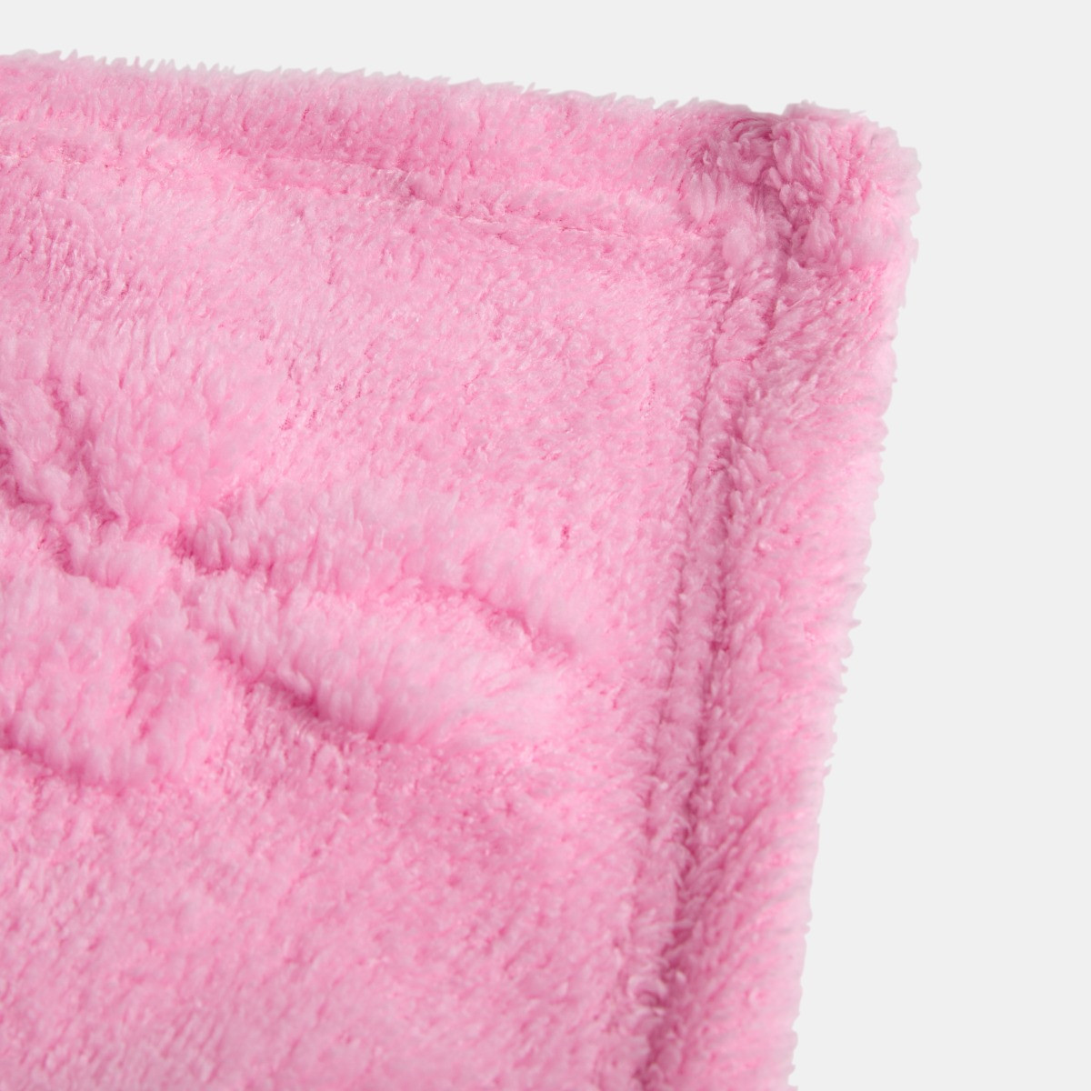 OHS Tufted Bow Teddy Fleece Throw - Blush>