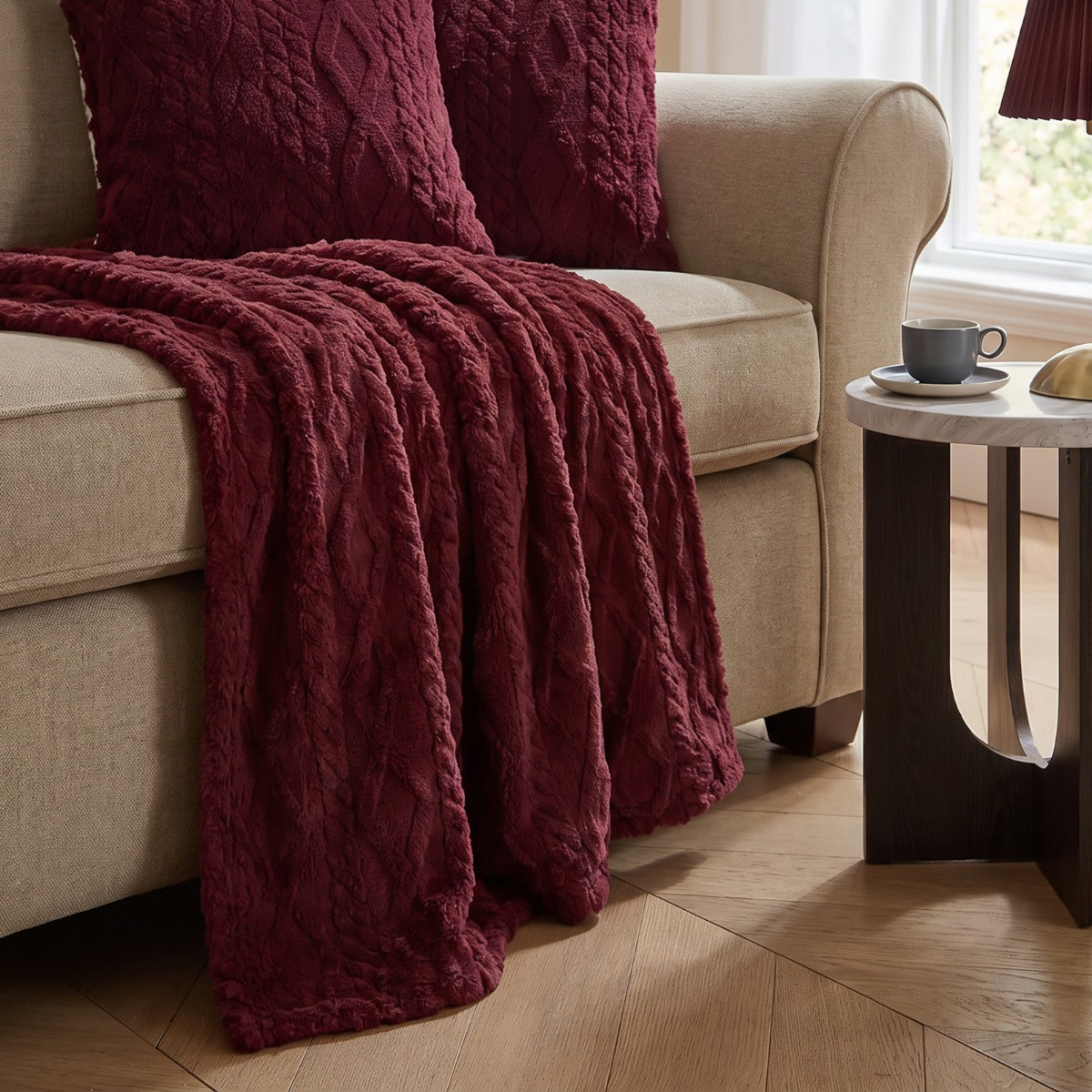 OHS Cable Knit Sherpa Throw - Burgundy>