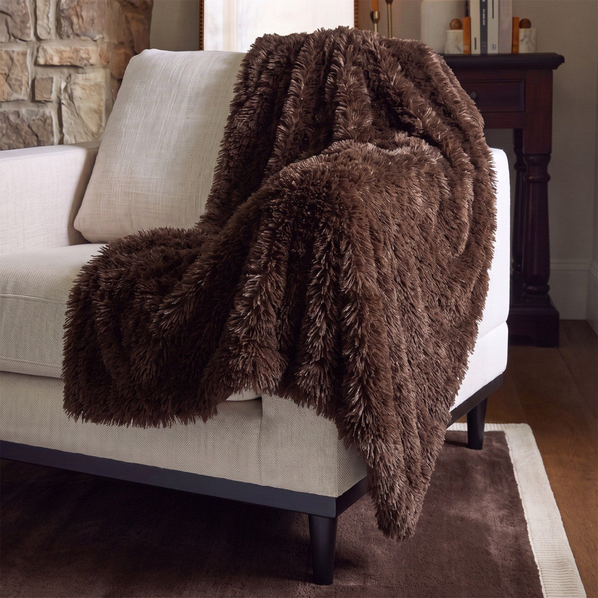 OHS Fluffy Fleece Throw - Chocolate>