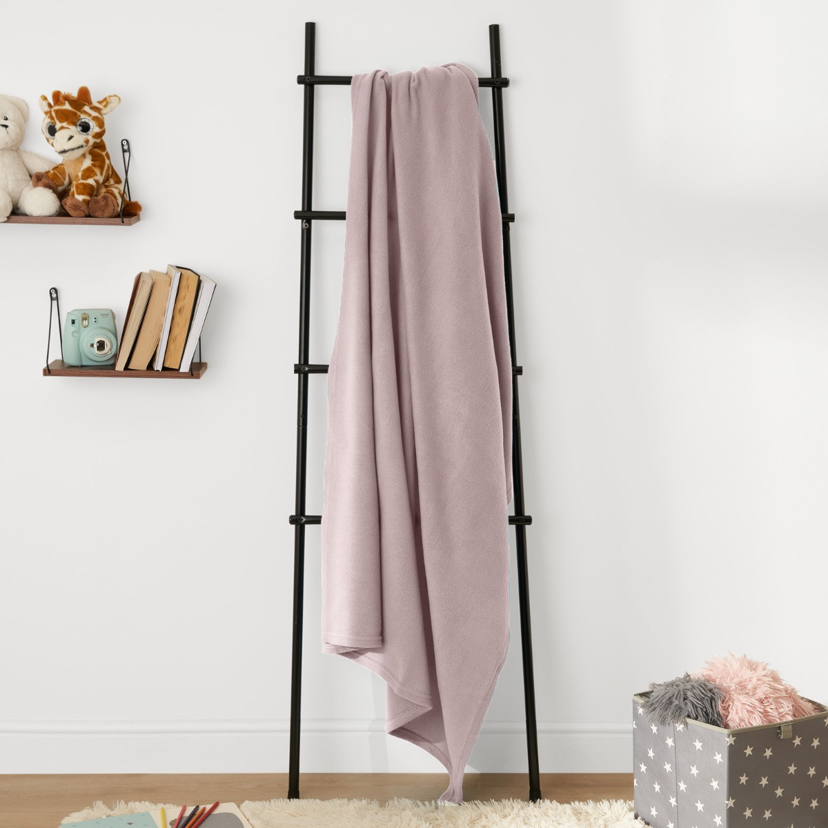 OHS Plain Fleece Throw, Blush Pink - 120 x 150 cm>