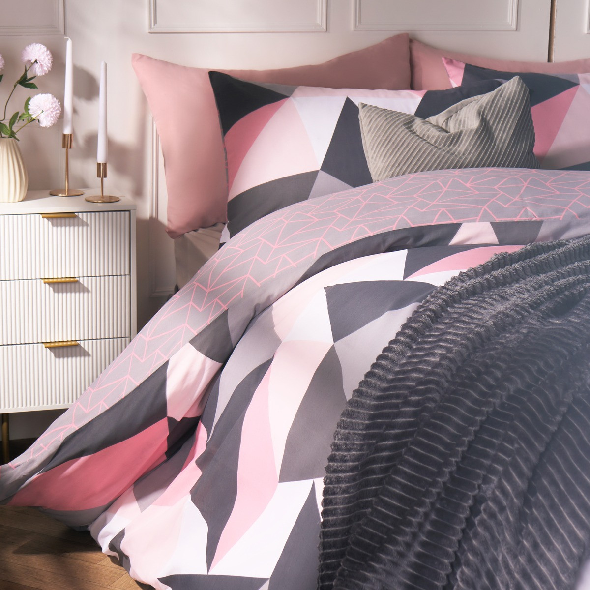 OHS Shapes Geometric Duvet Set, Blush Pink - Double>