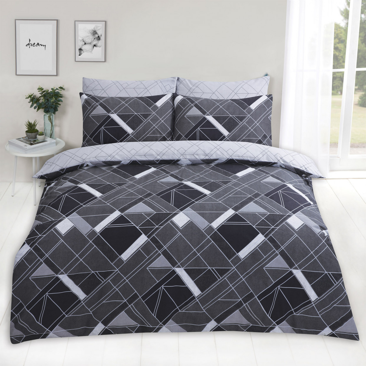 OHS Abstract Lines Duvet Cover Set, Black - King>