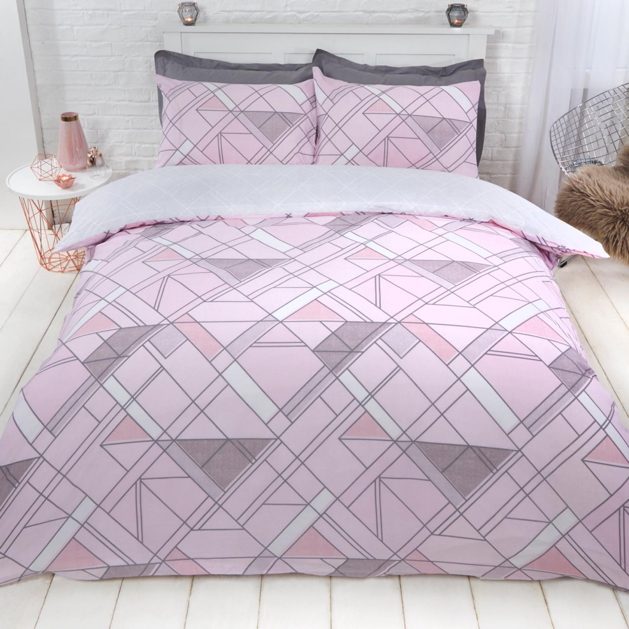 OHS Abstract Lines Duvet Set - Pink >