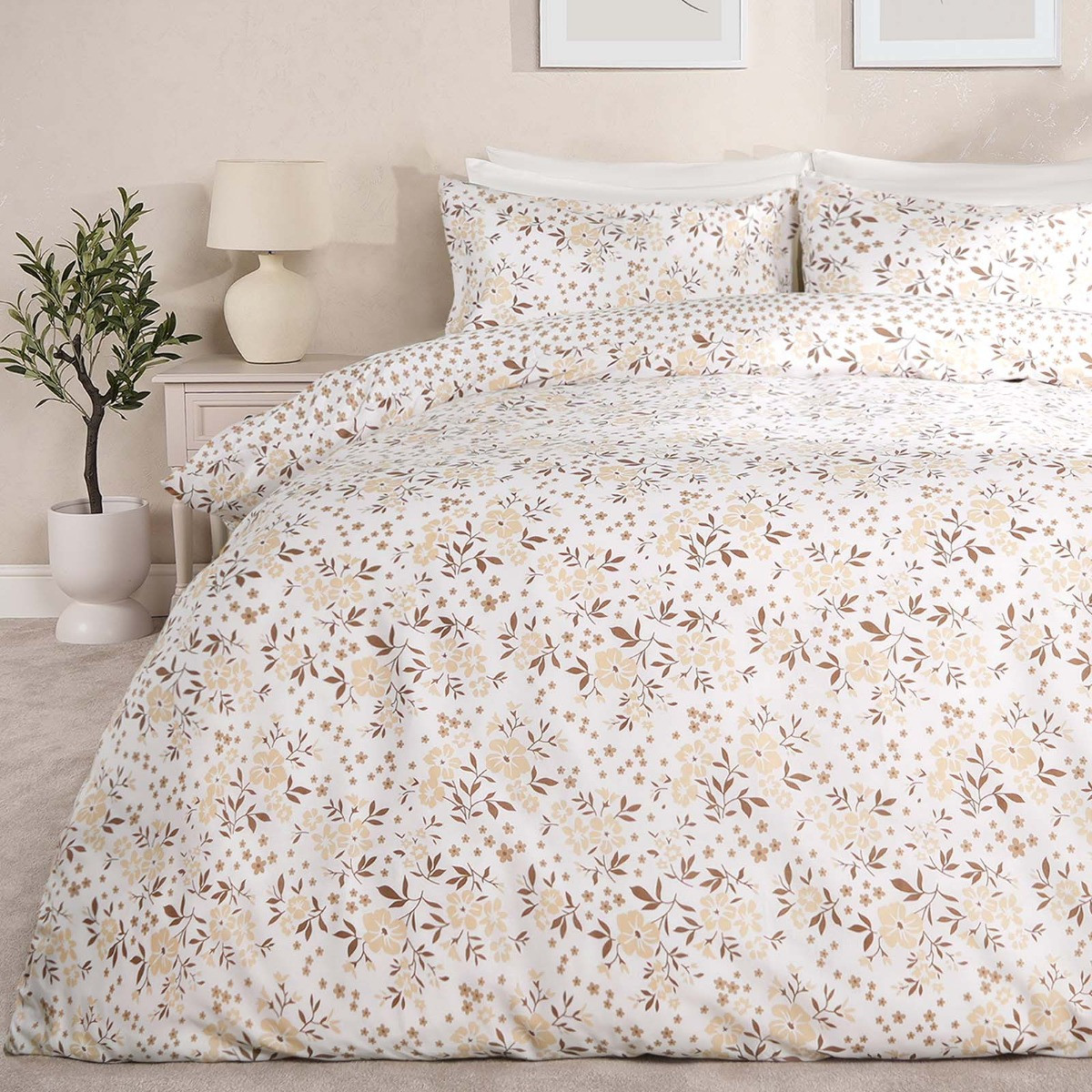 Dreamscene Ditsy Floral Print Reversible Duvet Cover Set, Natural Single