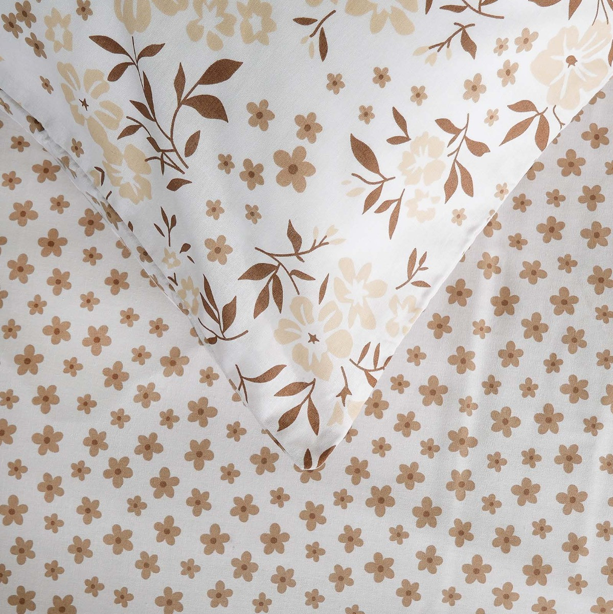 Dreamscene Ditsy Floral Print Reversible Duvet Cover Set, Natural Single