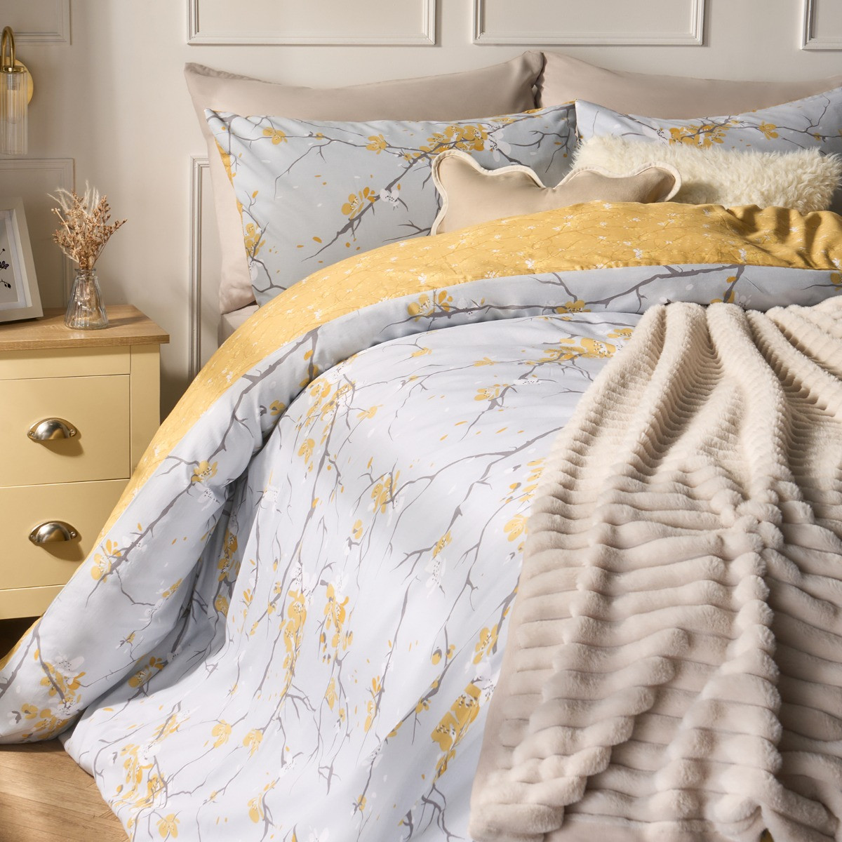 OHS Spring Blossoms Duvet Cover Set, Ochre Yellow - Single>