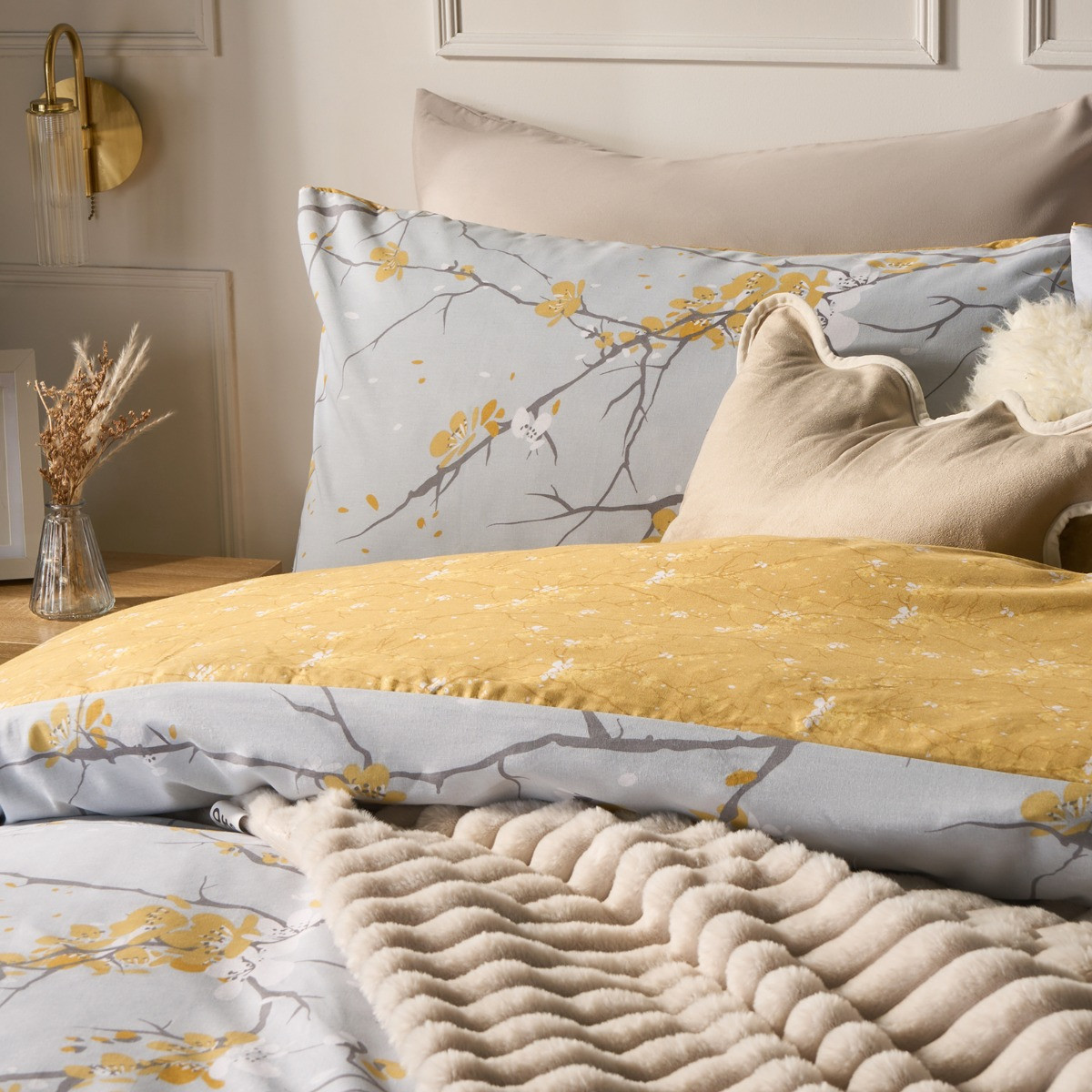 OHS Spring Blossoms Duvet Cover Set, Ochre Yellow - Double>