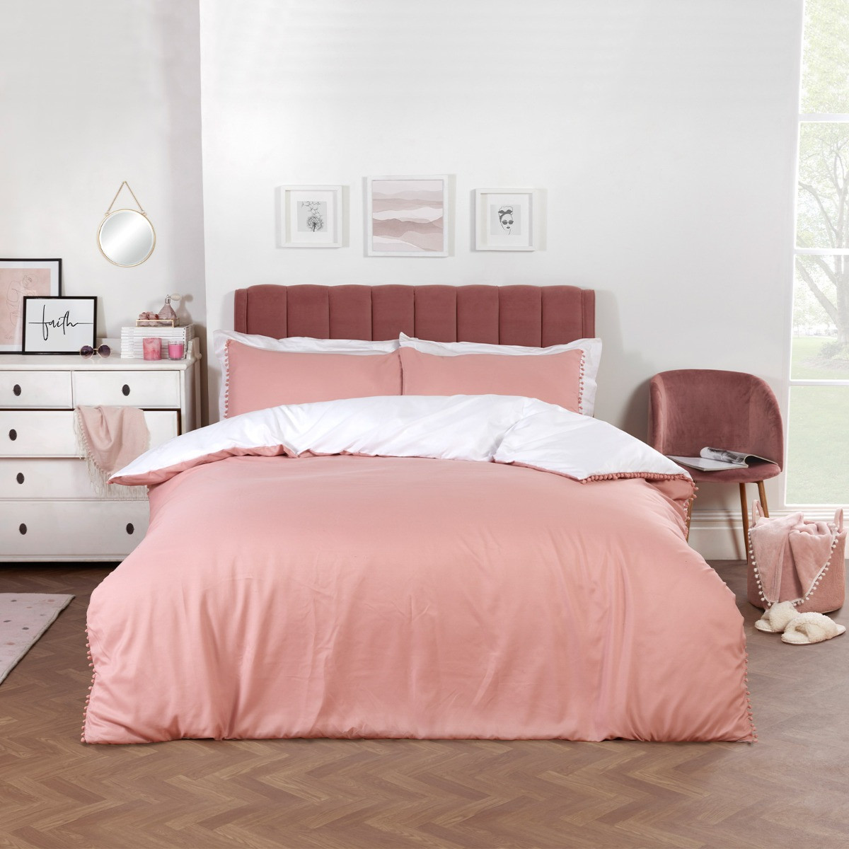 OHS Pom Pom Duvet Cover Set, Blush White - Super King>