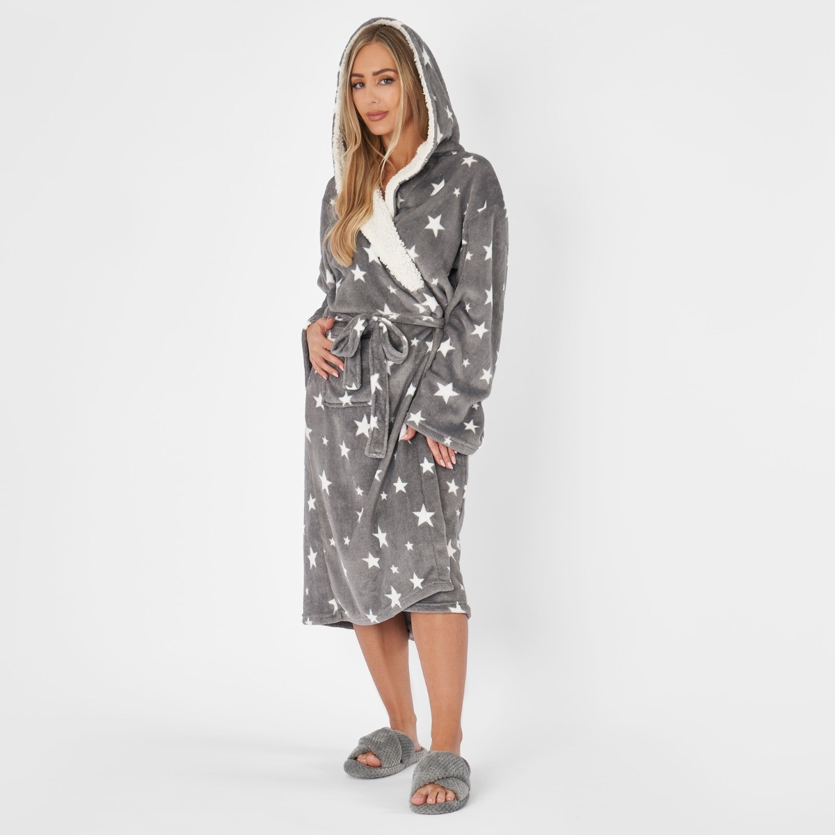 Dreamscene Star Print Hooded Sherpa Fleece Dressing Gown - Grey >