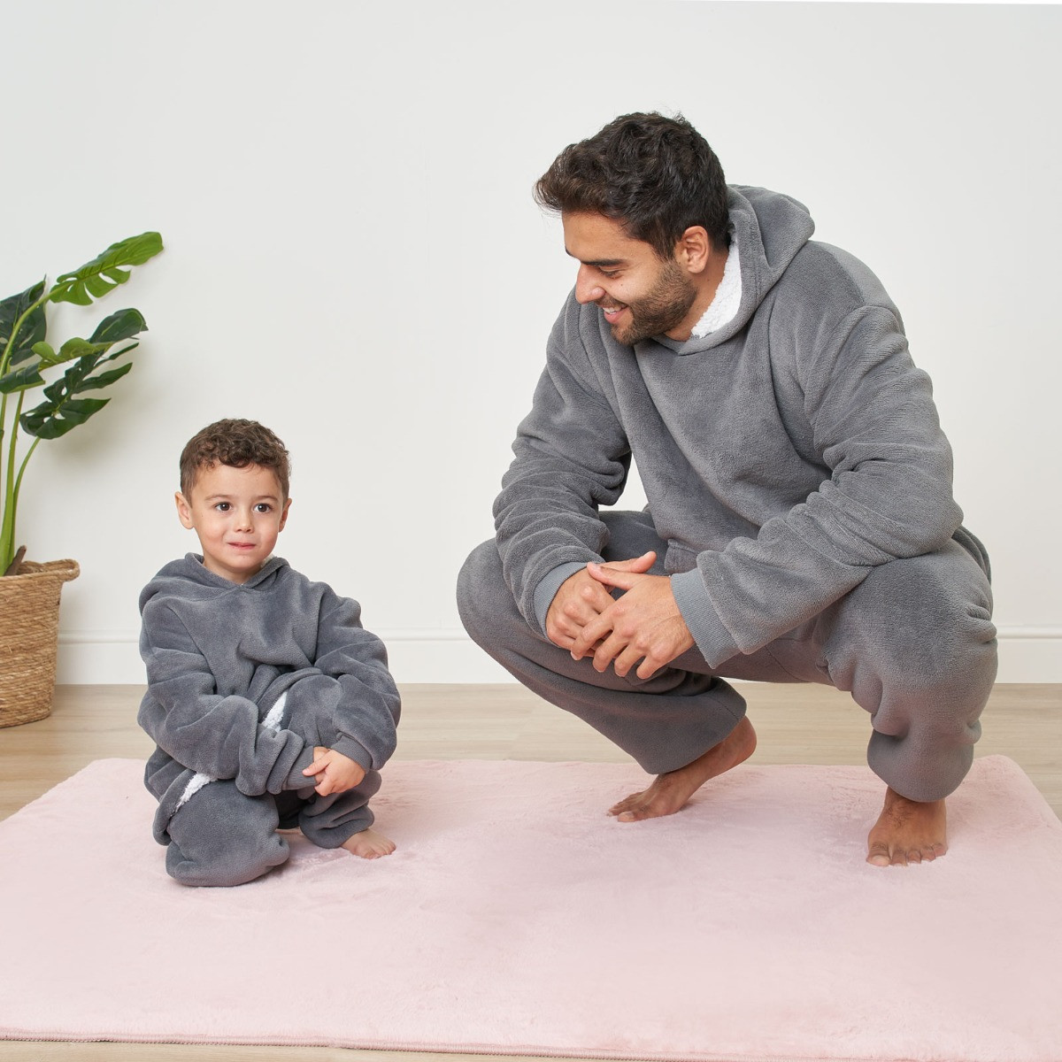 OHS Kids Sherpa Fleece Pyjama Set - Charcoal>