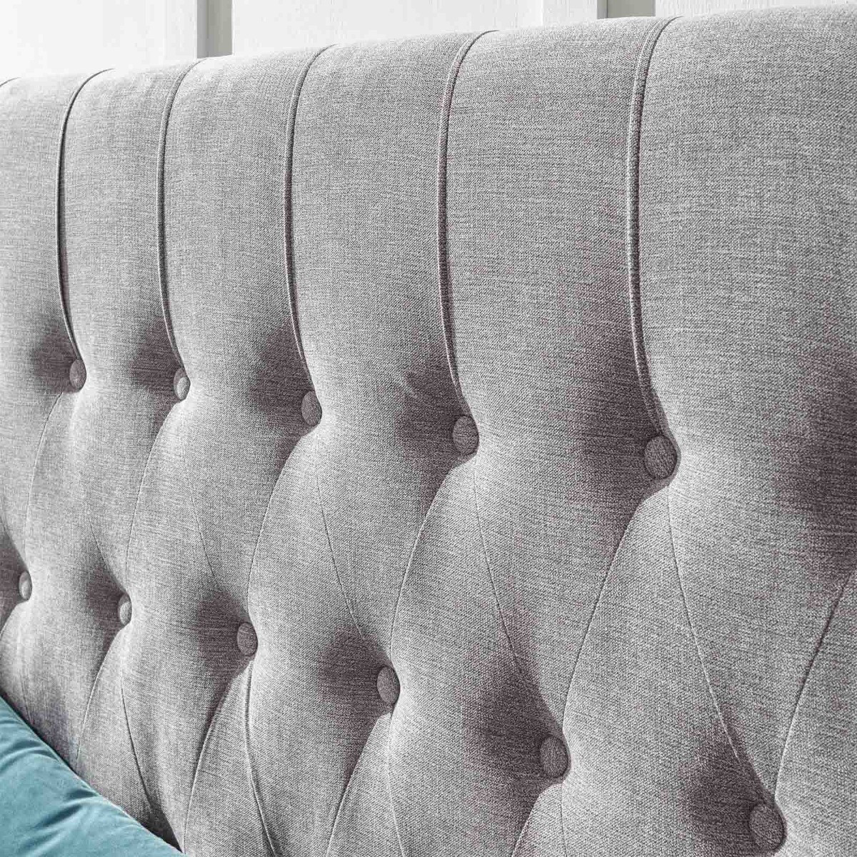 Dakota Ottoman Storage Bed - Platinum>