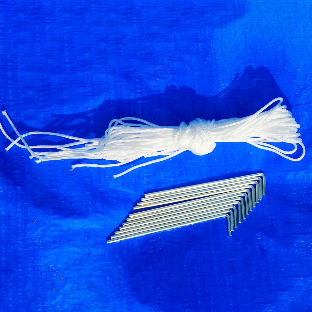 Outsunny Garden Gazebo, Blue - 2.7 x 2.7 m>