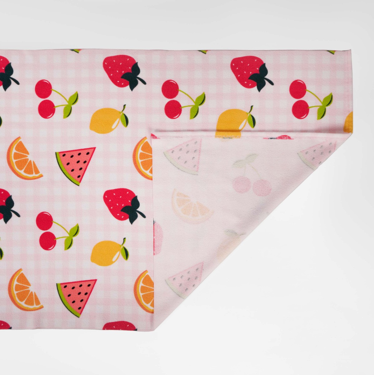 Dreamscene Fruit Print Beach Towel - Blush>