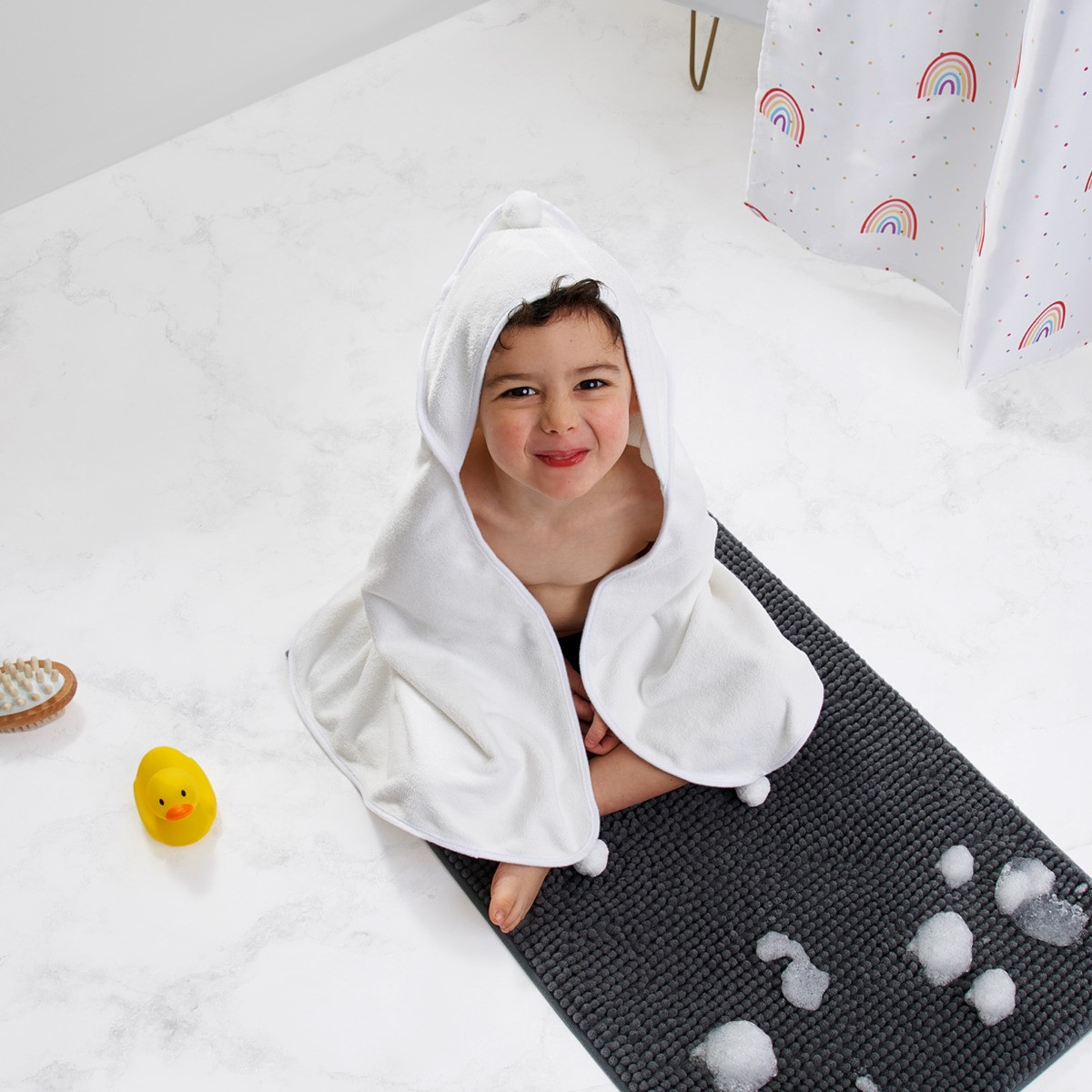 OHS Kids Plain Pom Pom Hooded Towel - White>