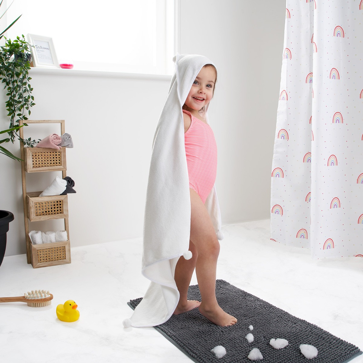 OHS Kids Plain Pom Pom Hooded Towel - White>