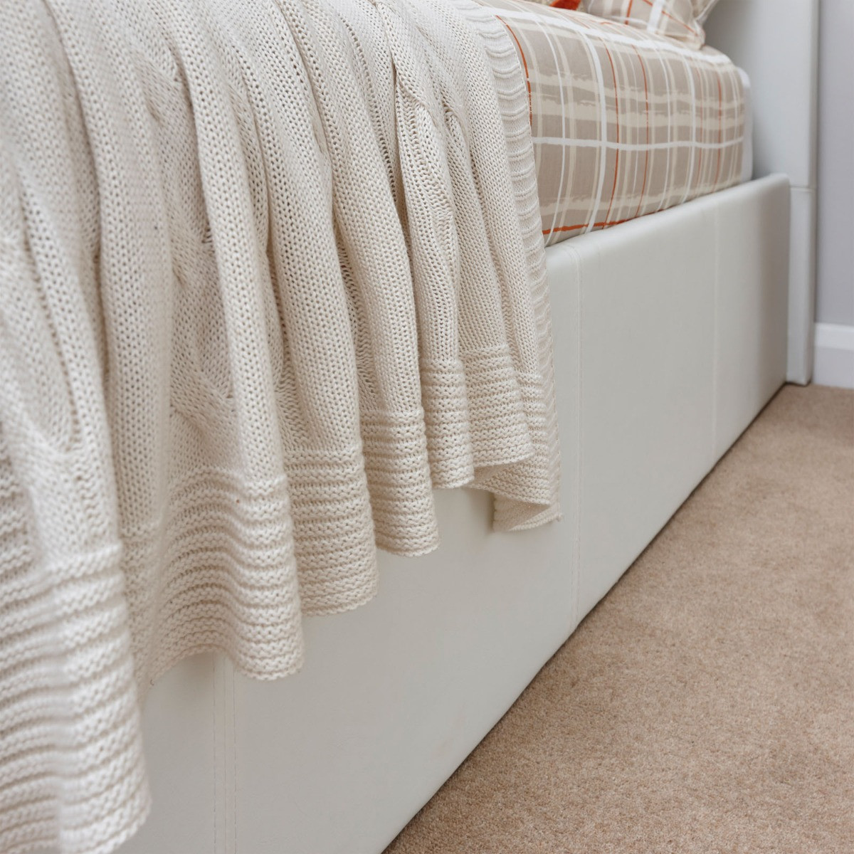 Faux Leather End Lift Ottoman Storage Bed - White>