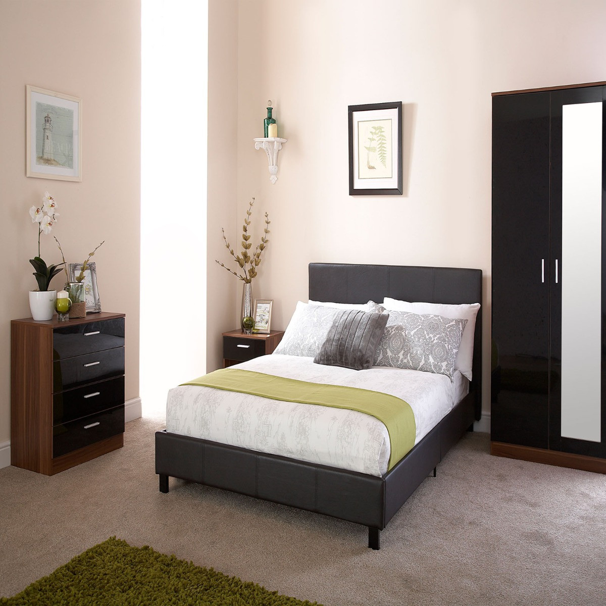 Faux Leather Bed in a Box, 4ft 6 Double - Black>