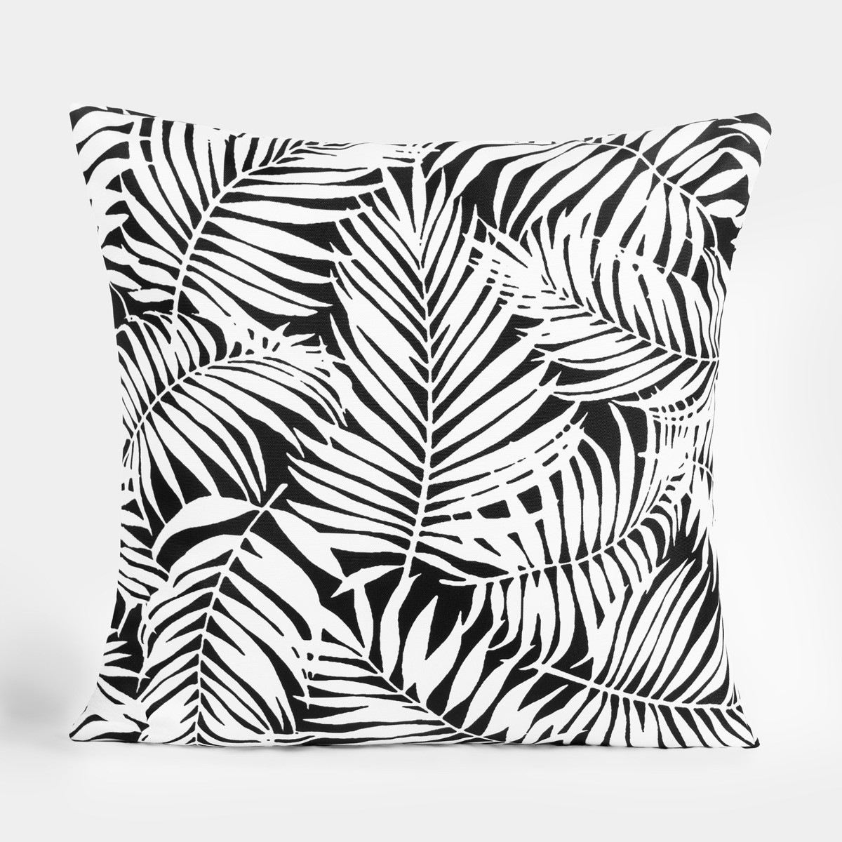 OHS Leaf Water Resistant Cushion Covers - Black/White>