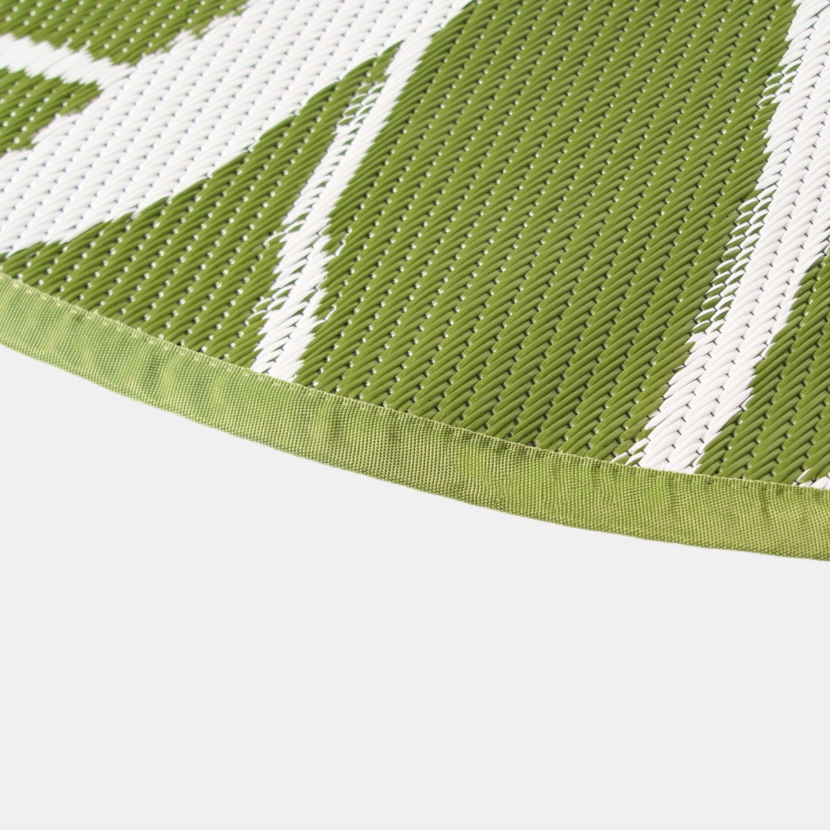 OHS Circle Tropical Print Outdoor Rug, Green/White - 170cm