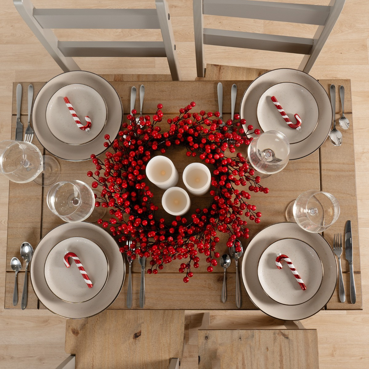 OHS Festive Red Berry Wreath, Red - 50cm>