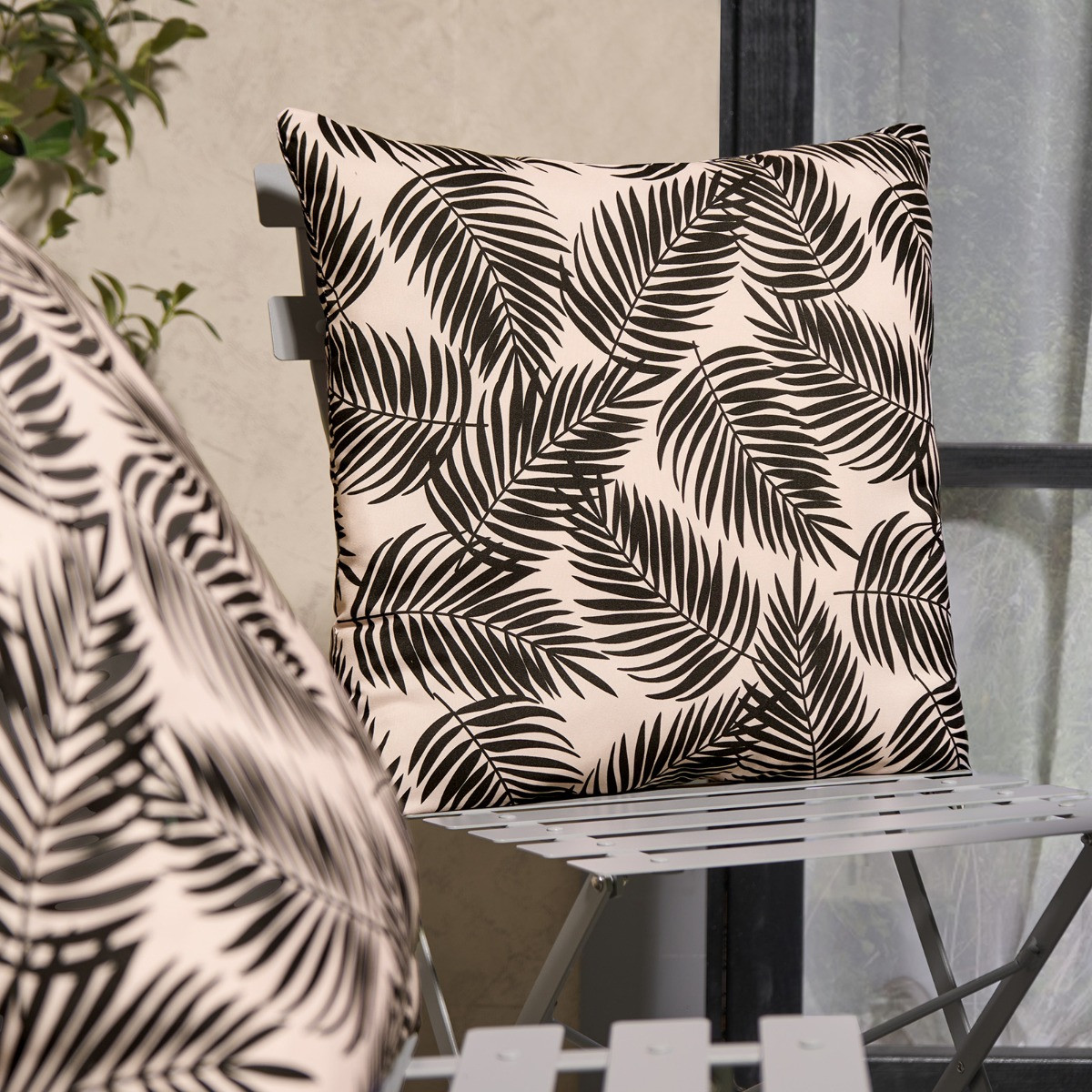 OHS Indoor/Outdoor Palm Leaf Print Cushion Covers - Monochrome>