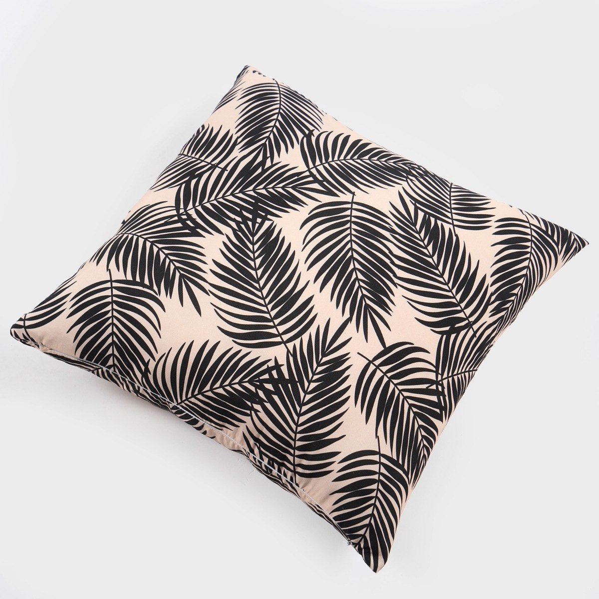 OHS Indoor/Outdoor Palm Leaf Print Cushion Covers with Cushion Pads - Monochrome>
