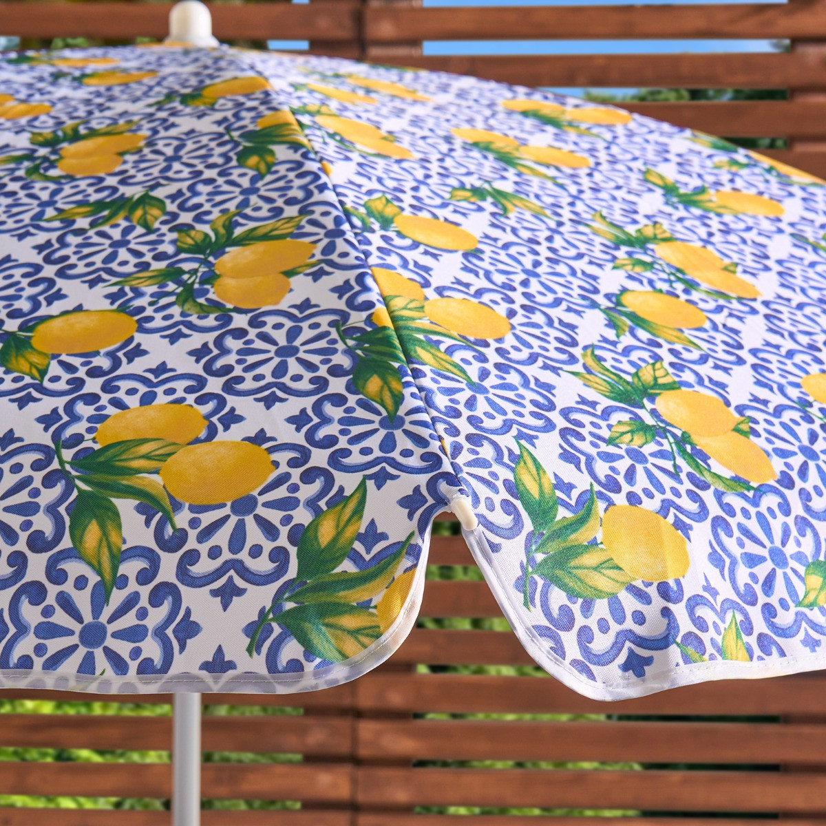 OHS Lemon Print Outdoor Parasol - White/Blue>