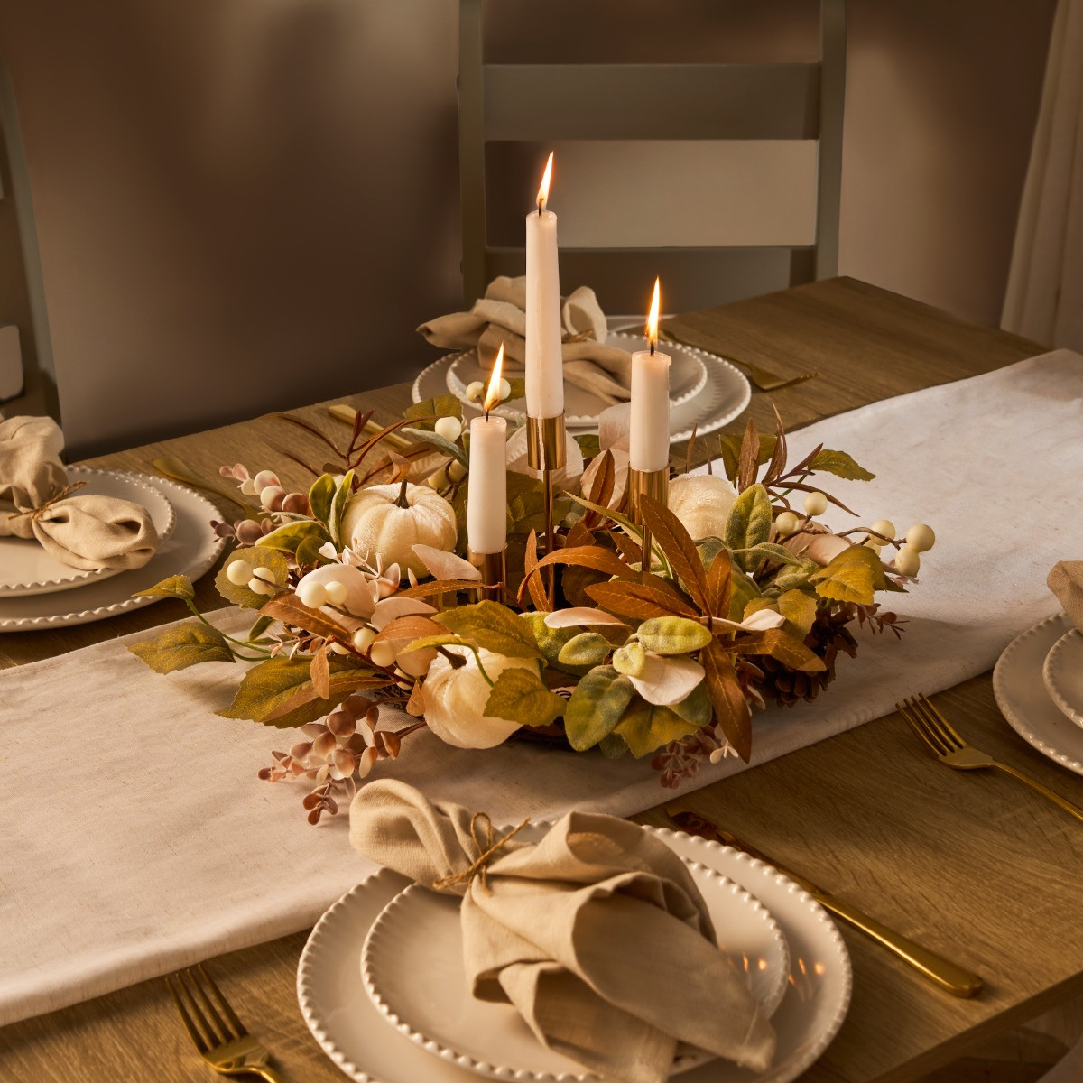 OHS Velvet Pumpkin Wreath - Natural >