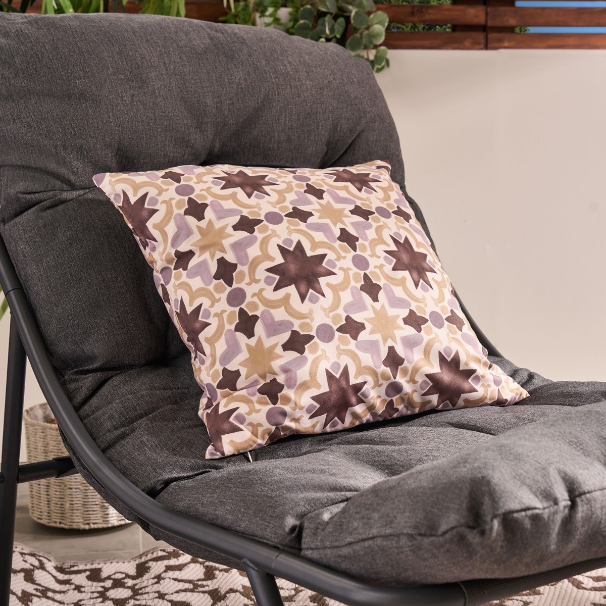 OHS Indoor/Outdoor Tile Print Cushion Covers - Natural>