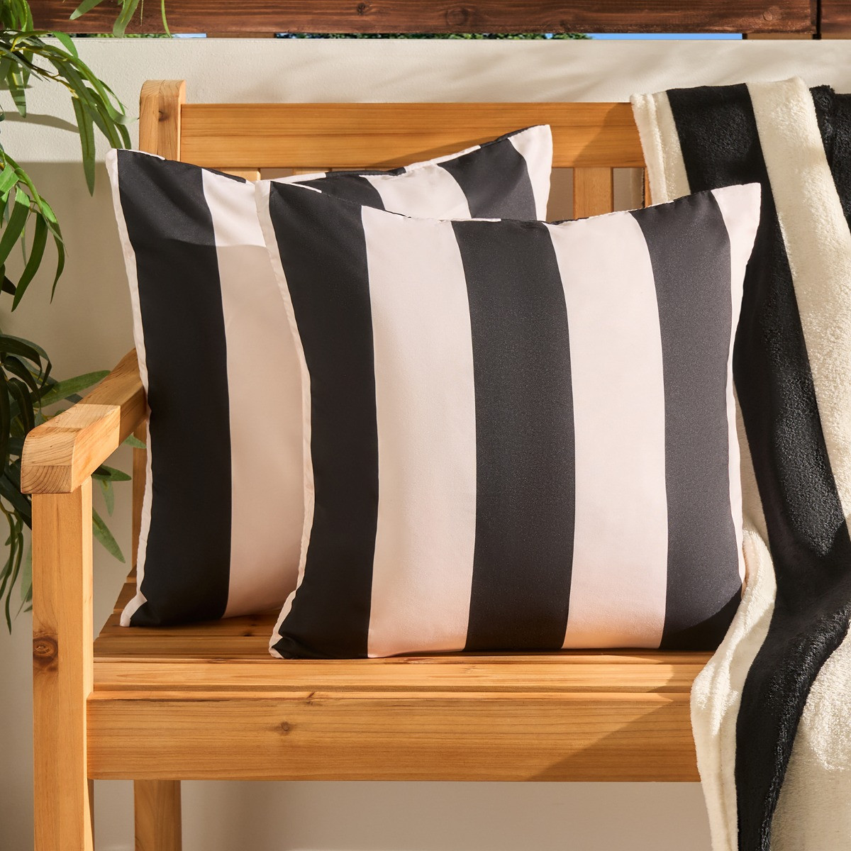 OHS Indoor/Outdoor Stripe Print Cushion Covers, Monochrome - 45 x 45cm>