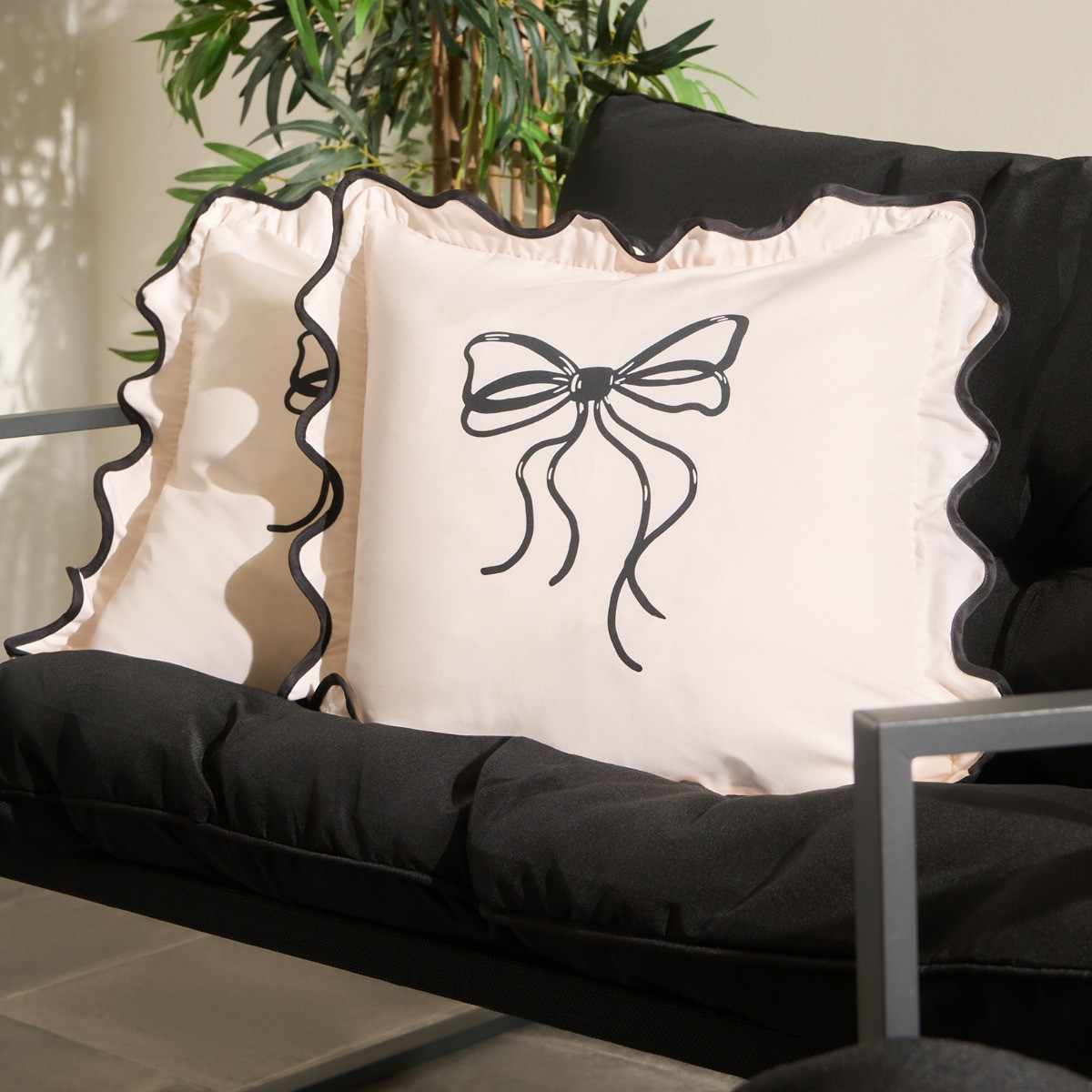 OHS Indoor/Outdoor Bow Print Frill Cushion Covers - Monochrome>