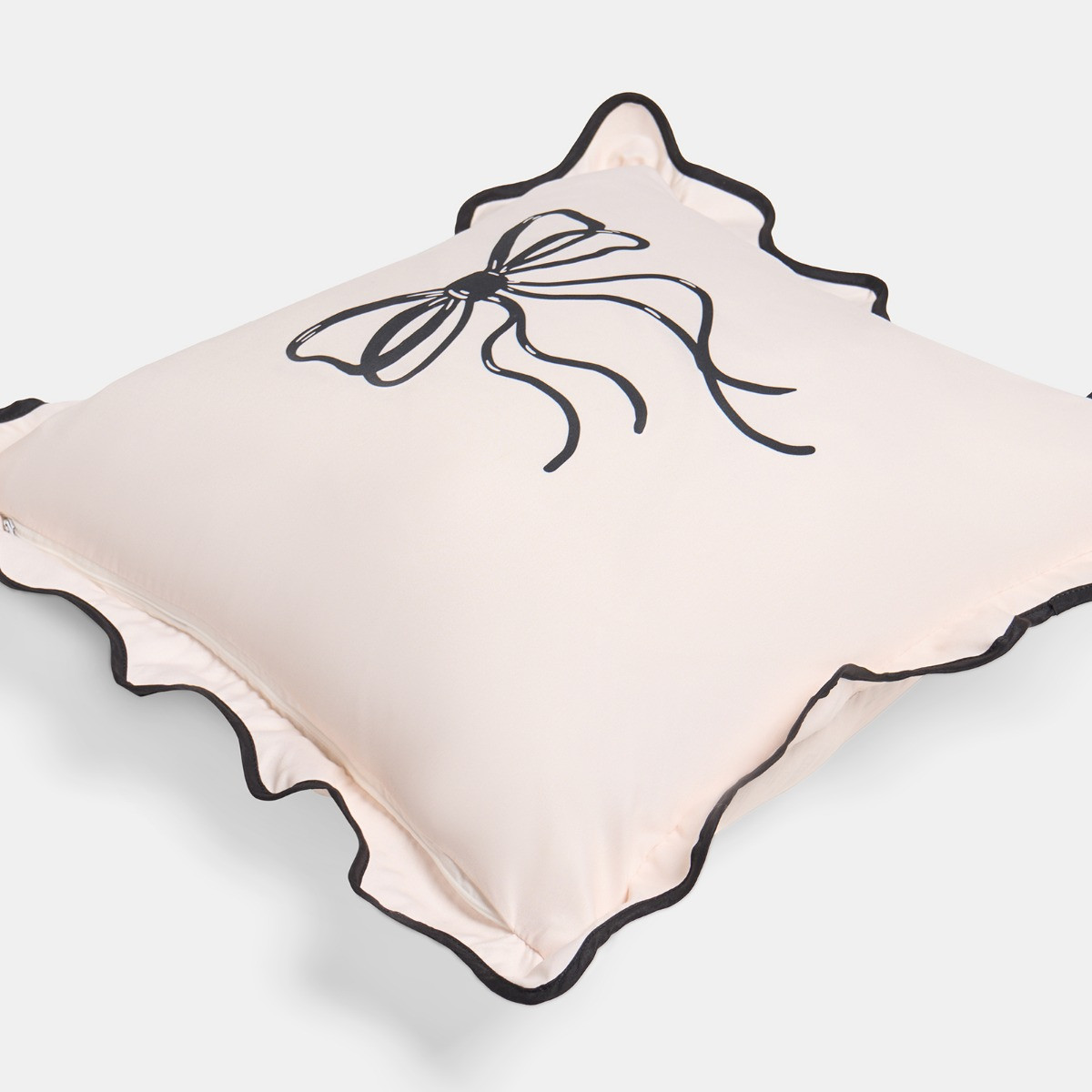 OHS Indoor/Outdoor Bow Print Frill Cushion Covers, Monochrome - 45 X 45cm>
